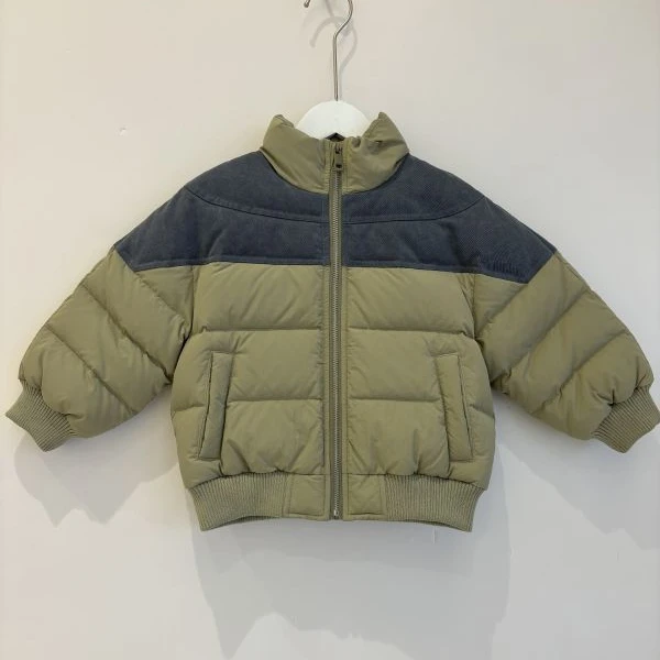 儿童撞色羽绒服 拼接设计休闲冬装 0207