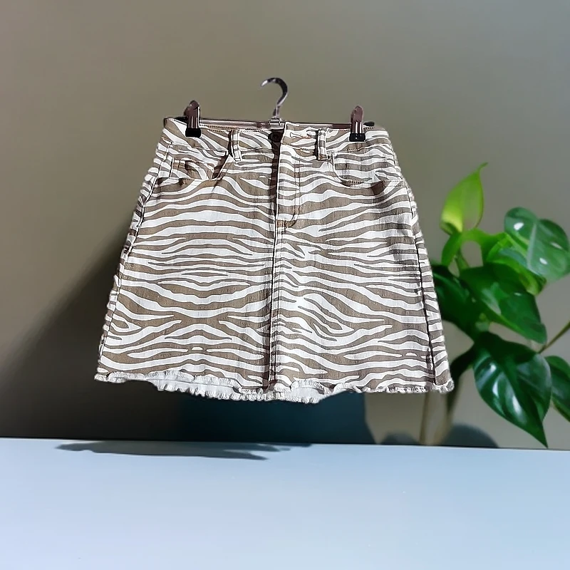斑马纹牛仔短裤高腰显瘦时尚女牛仔短裤