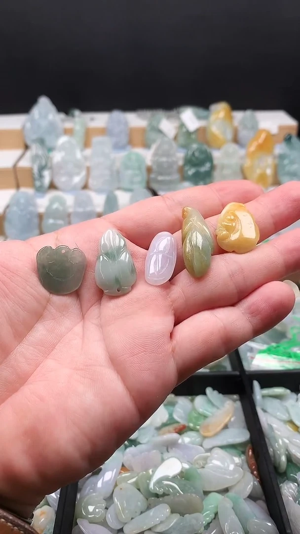 吊坠(不含链)未镶嵌翡翠13叶子 福瓜 竹节 如意  如意头  5件套