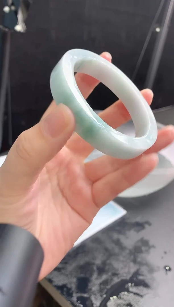 【闪购商品】定制翡翠手镯未镶嵌34 59正