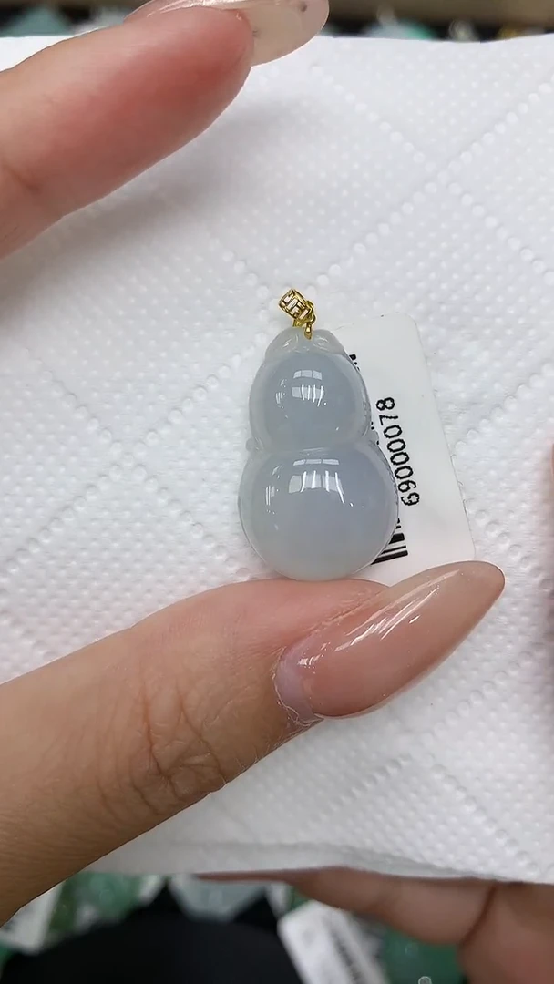 颈饰18K金镶嵌翡翠111111111111
