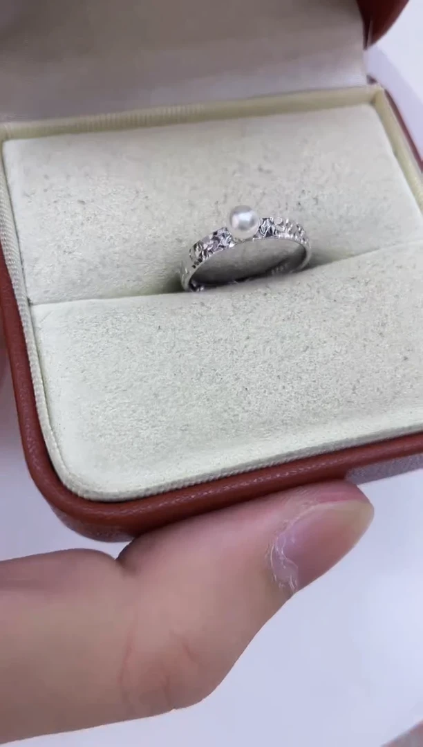 银S925镶嵌海水珍珠戒指