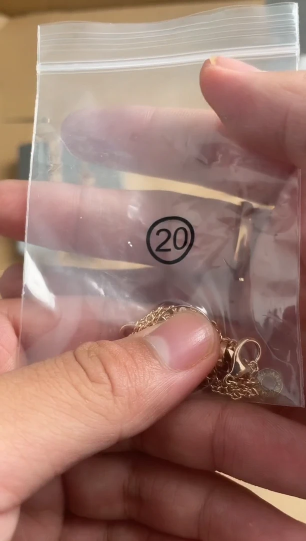瓷片一**毛嘉荣当康