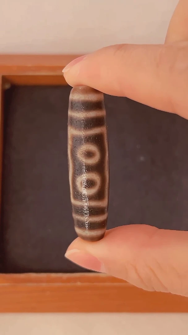 未镶嵌颈饰玛瑙/玉髓钟志明满砂手作宝盖五眼46.1*121