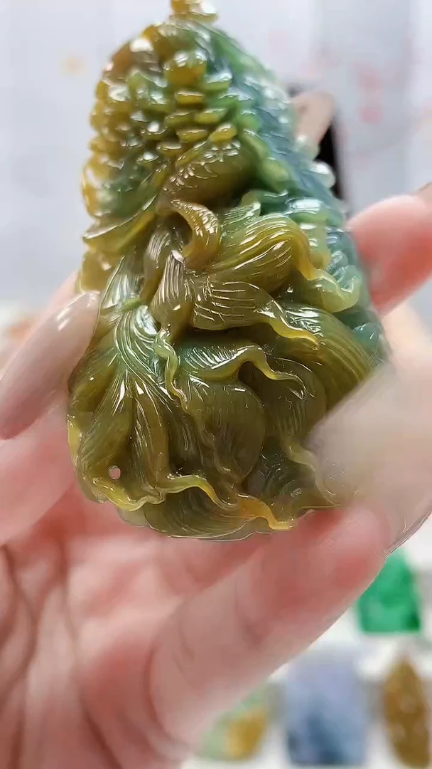 未镶嵌定制翡翠4852lr-毛货挂件62