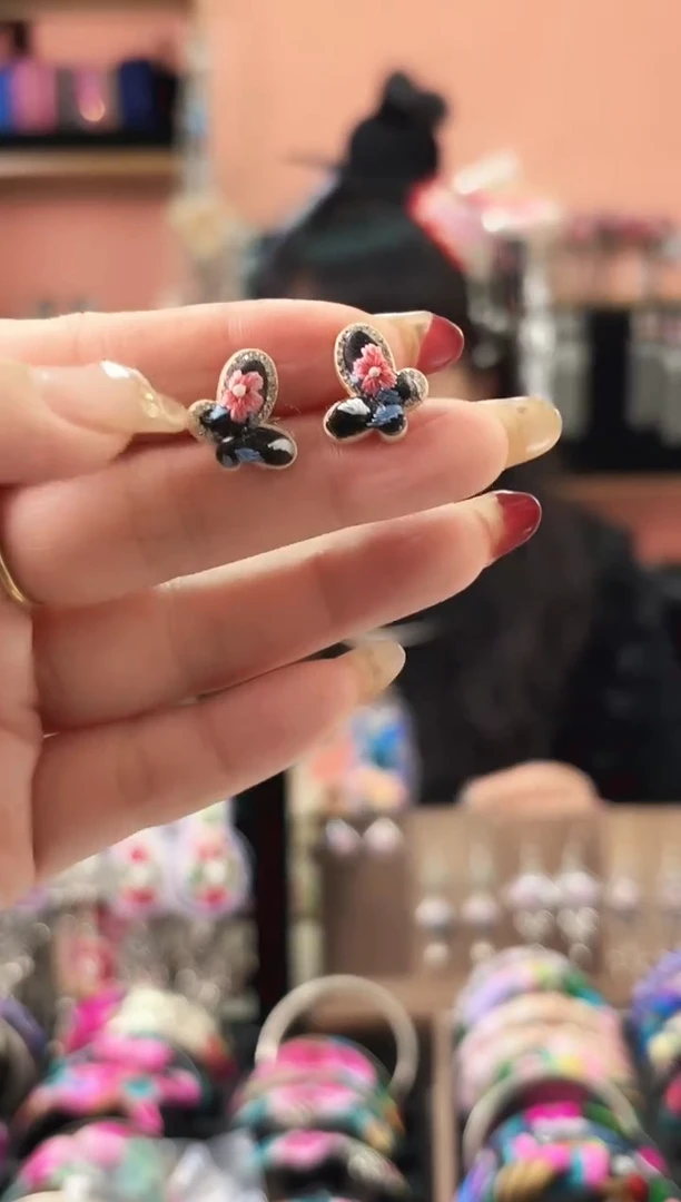 织绣艺枝独绣手工饰品13