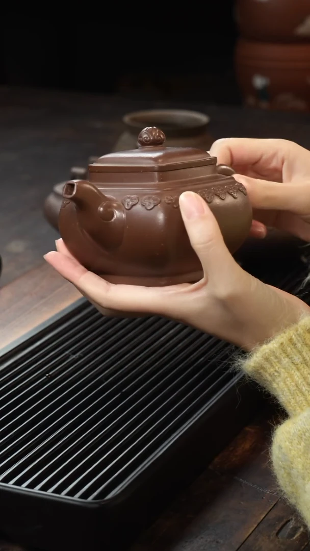 茶壶紫砂四方云肩如意