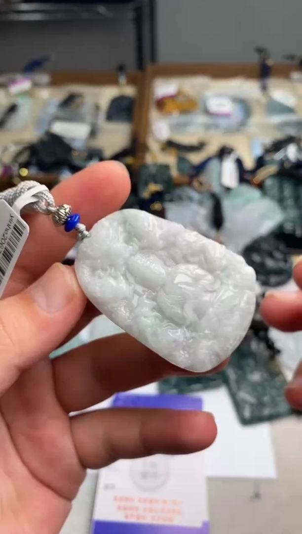 翡翠未镶嵌颈饰✨****✨多样性发其一