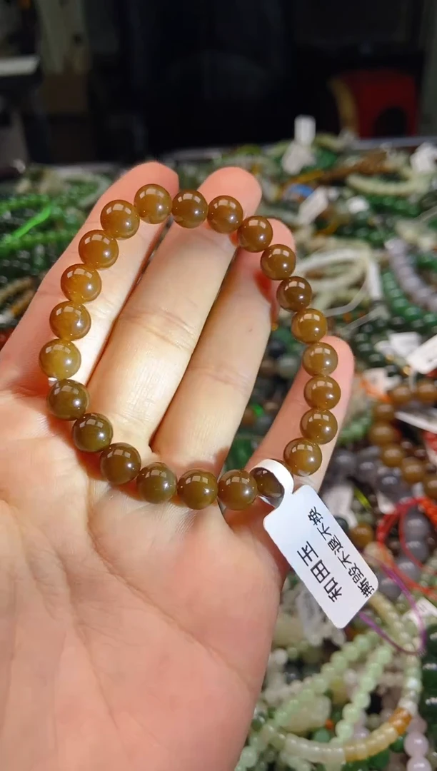 和田玉未镶嵌颈饰1