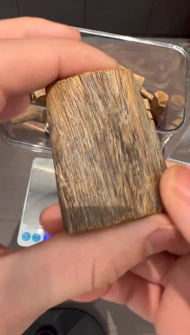 沉香沉香碎屑2号奇楠沉香多样性发一条