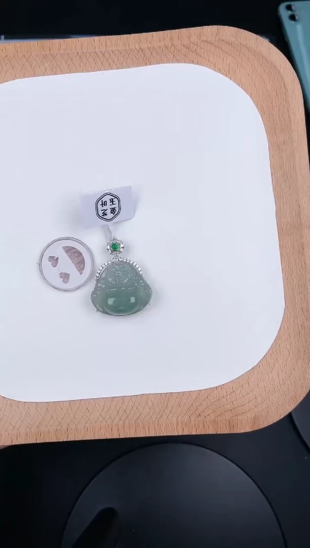 翡翠未镶嵌颈饰孤品-108