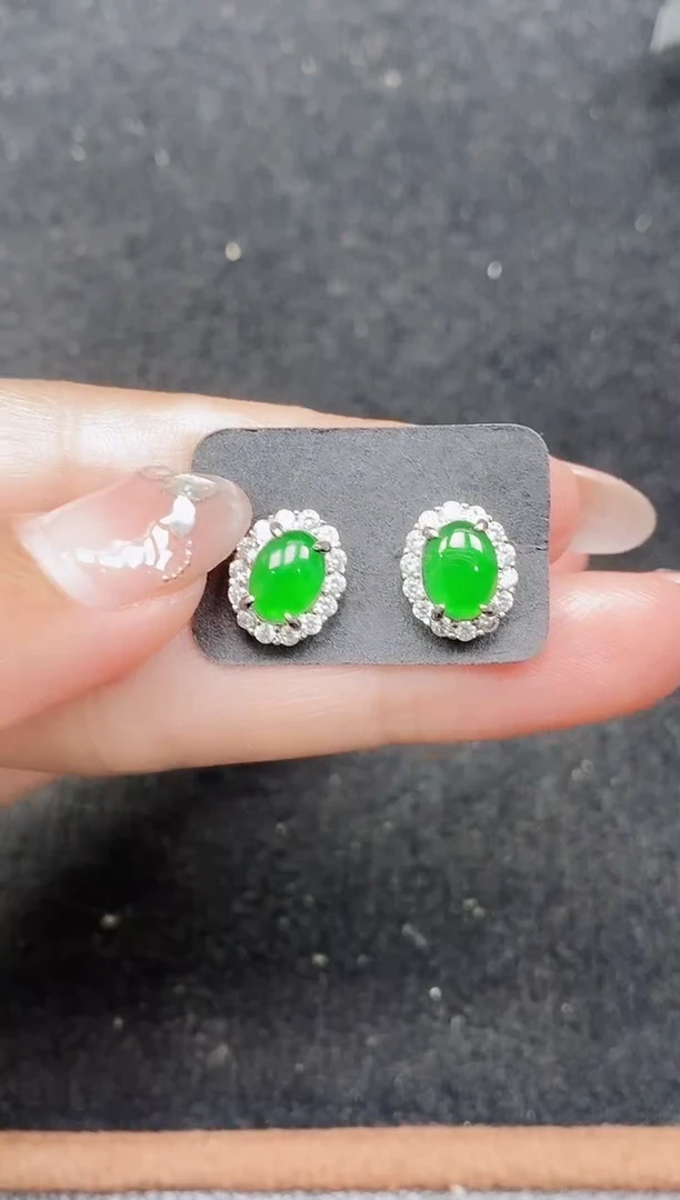 颈饰未镶嵌翡翠天然A货翡翠，保A保真