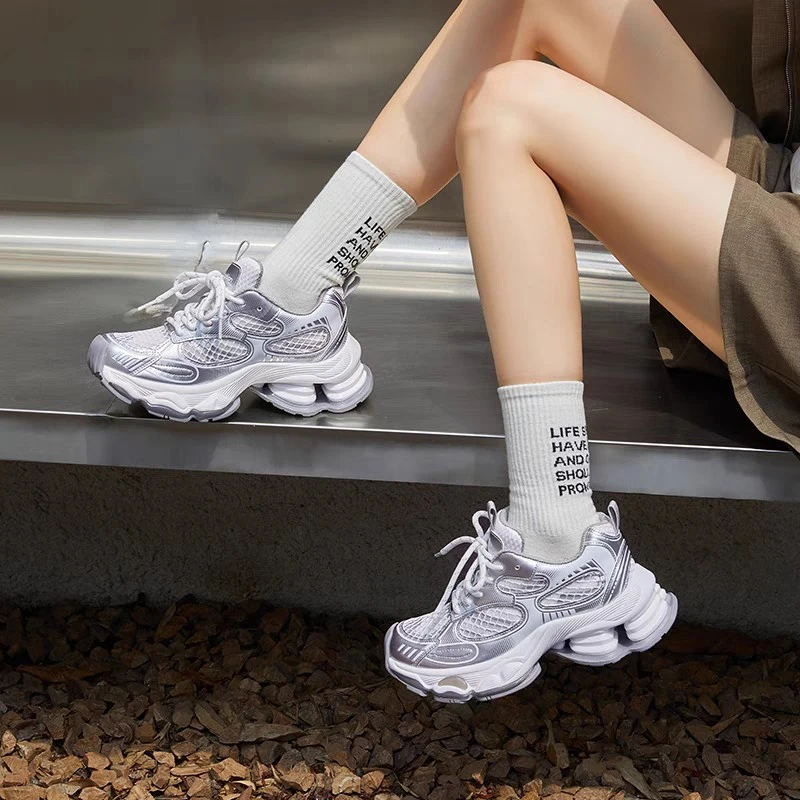 2025夏季新品超软厚底网透气增高潮ins女款老爹休闲鞋52287