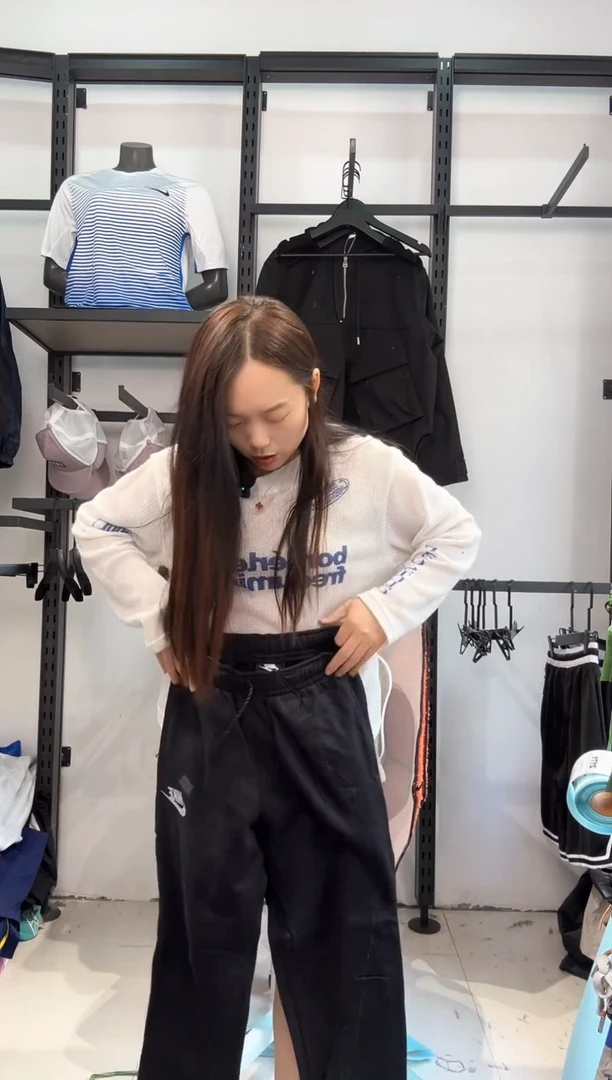 2165 编码  瑕疵直播间过款为准 尺码
