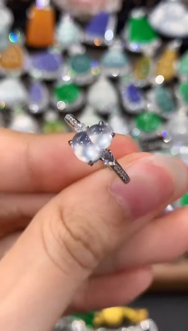 18K金镶嵌戒指翡翠C55