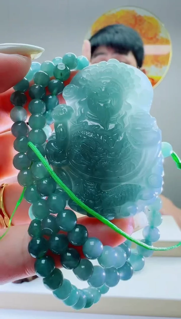 翡翠未镶嵌颈饰多样性随机发其一