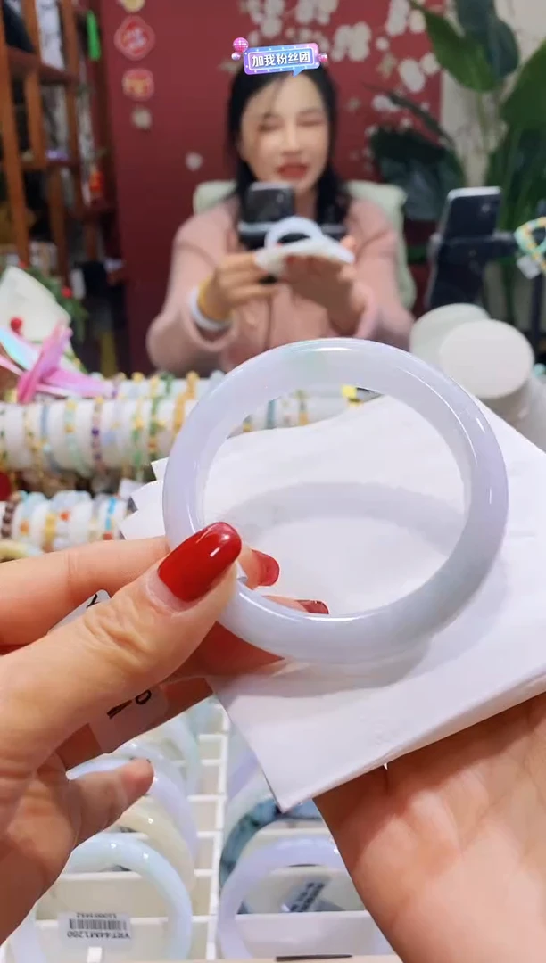 【闪购商品】翡翠手镯未镶嵌12阳绿花57.2/12.3*8.5