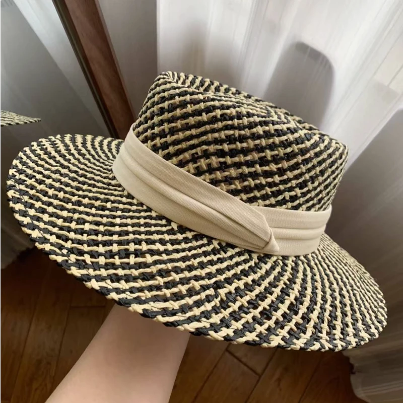 法式高级感纸草棉麻织带老钱风草帽出游旅行平顶黑白拼色遮阳帽
