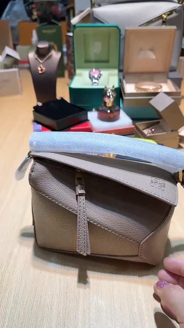 【闪购商品】瓷片锅碗瓢盆一件不剩