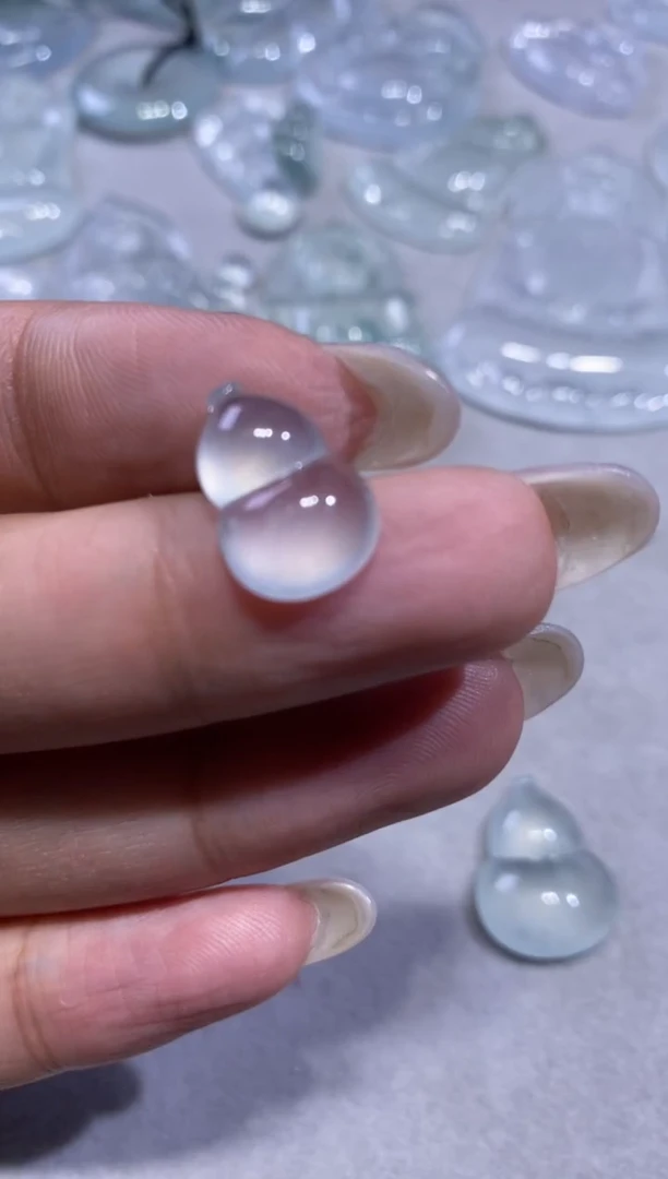 颈饰未镶嵌翡翠晴*葫芦4500