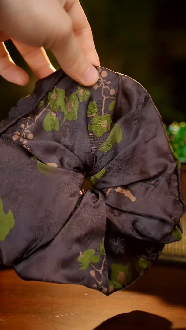 刺绣私人定制苗族手工S769