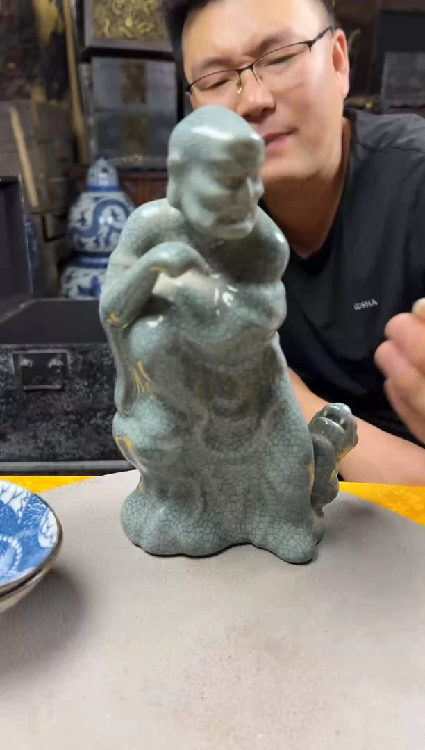 当代陶瓷工艺摆件J543