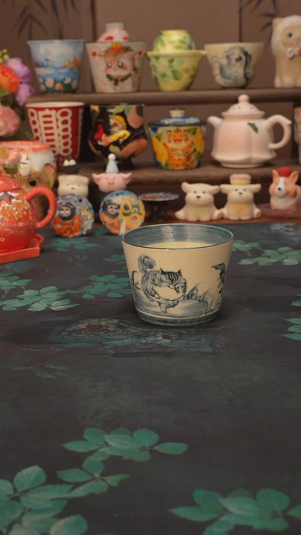 小雾垂露   猫猫叼鱼猪口杯