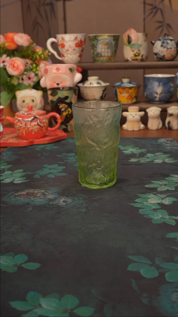 【落单】渐变绿手握杯