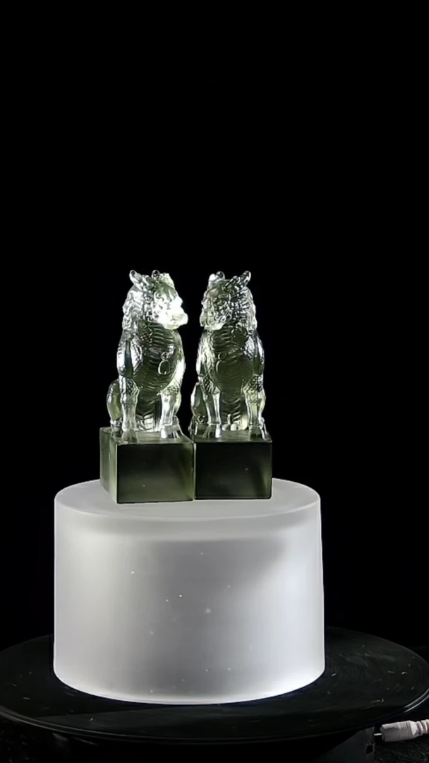 手工艺品琉璃墨翠色麒麟印章10CM