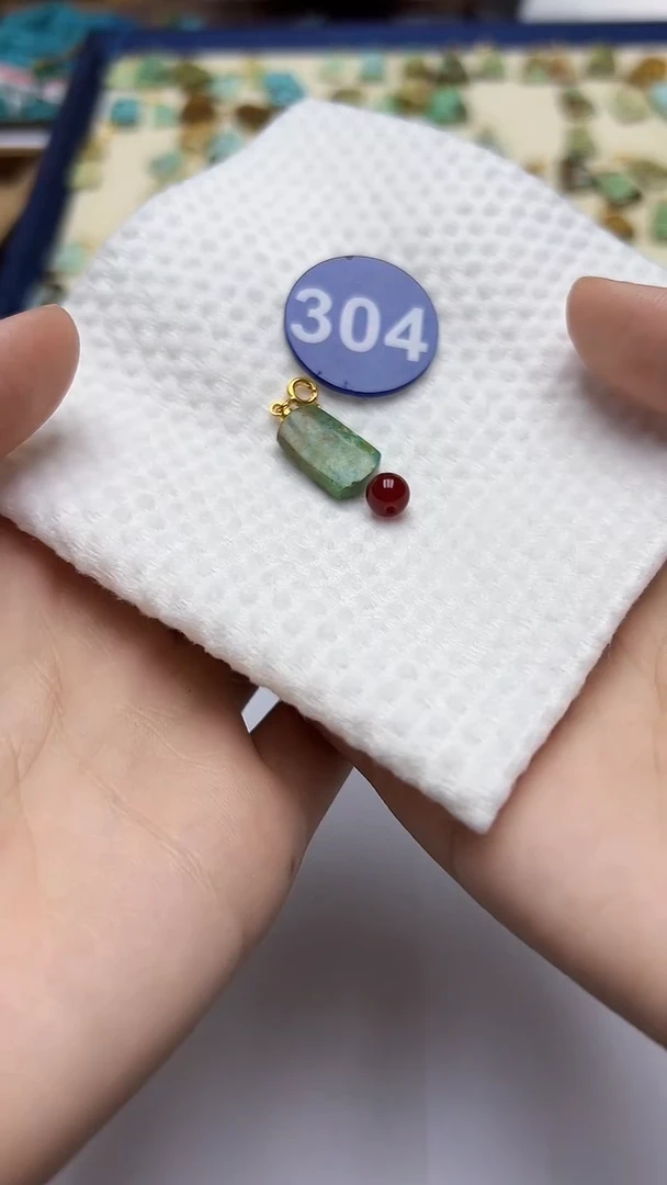 玛瑙/玉髓吊坠未镶嵌304随机发