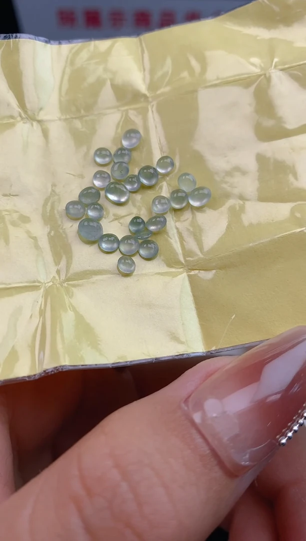翡翠裸石天然翡翠蛋面56