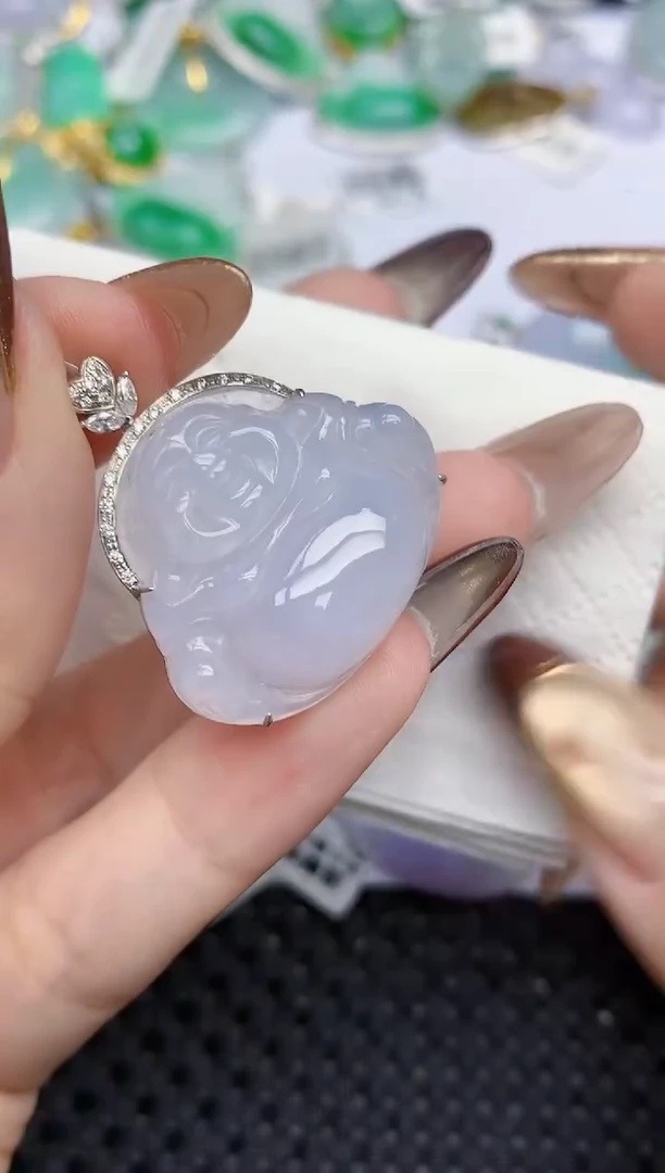 颈饰18K金镶嵌翡翠169   天然翡翠A货  百元以上9米证书费自理