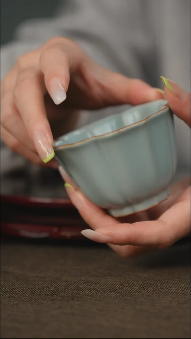 海棠杯 带底款 单只