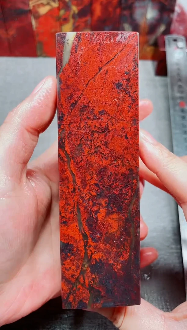 玉桂林鸡血玉素章艳血红38