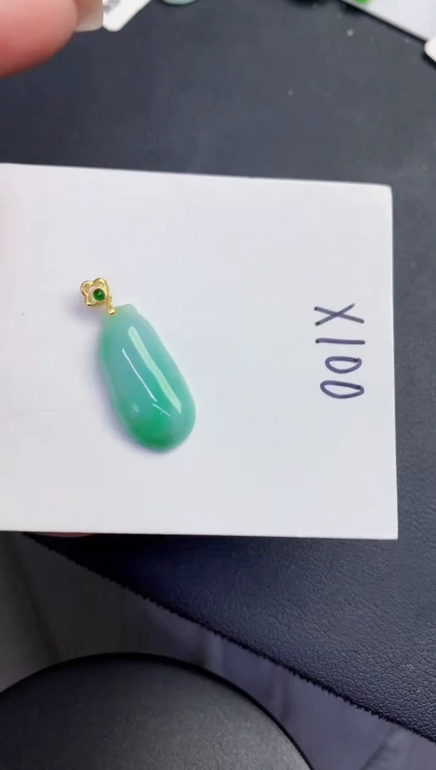 颈饰未镶嵌翡翠缅甸天然翡翠A货