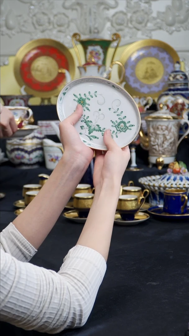 骨瓷婷婷中古器物如图所示105