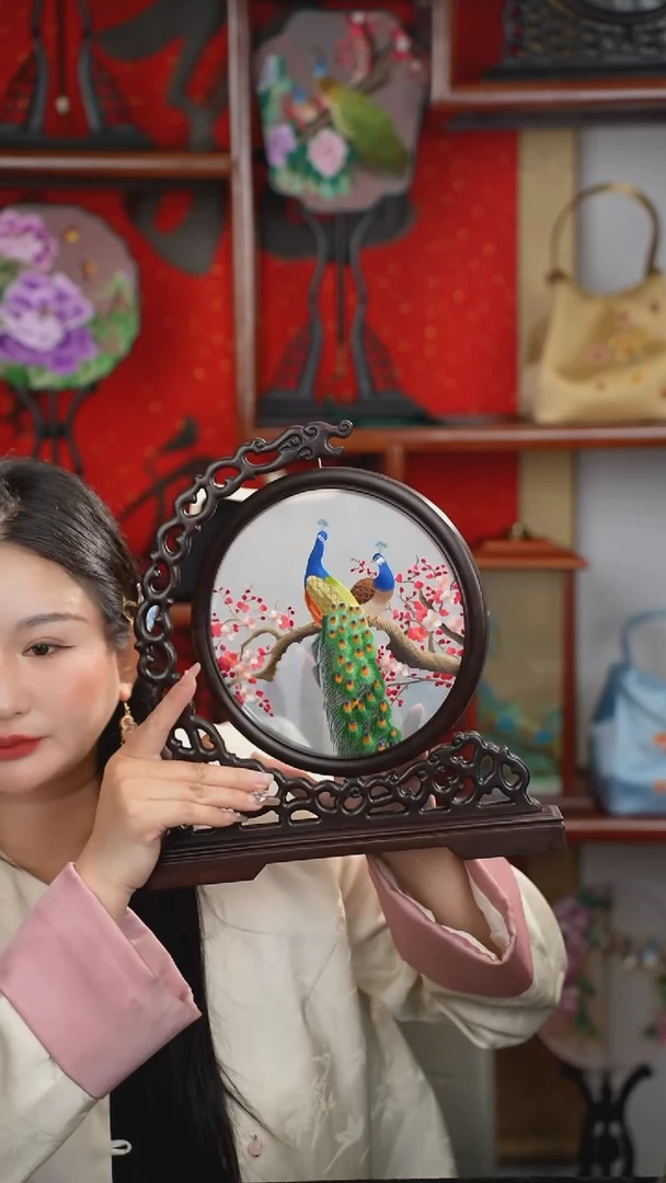 刺绣摆件摆台-绣花非遗