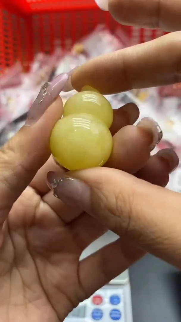 琥珀未镶嵌珠宝奇石317