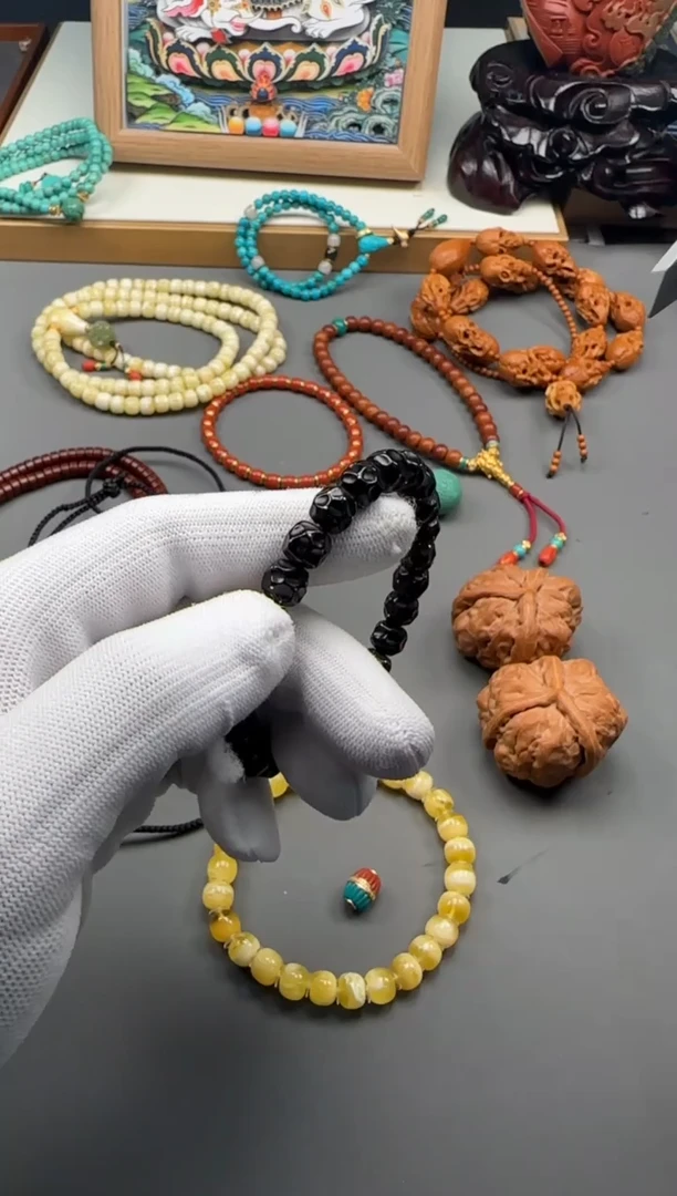 【闪购商品】蜜蜡裸石未镶嵌手串手串