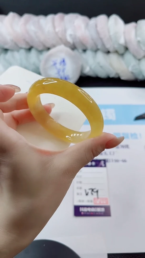 未镶嵌手镯石英质玉多样性发货V79