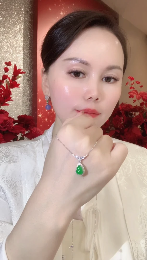 套链18K金镶嵌翡翠D15