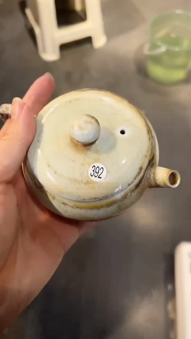 壶392号容量110-120ML中白泥 放漏