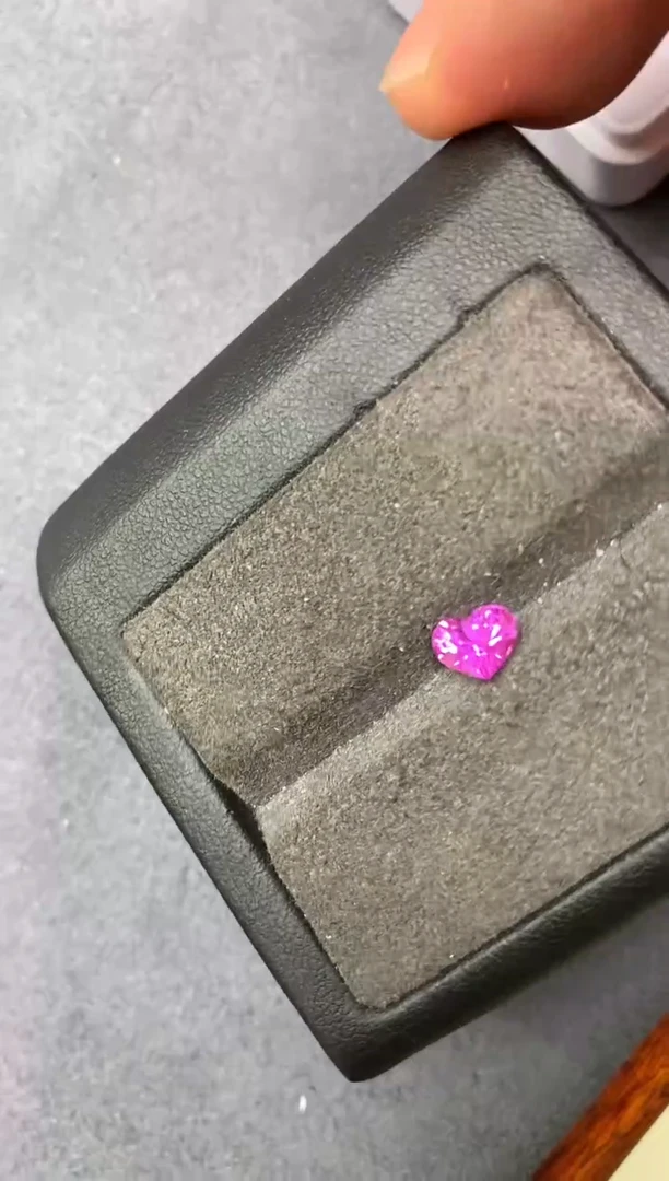 裸石蓝宝石1.01ct CGTL22330