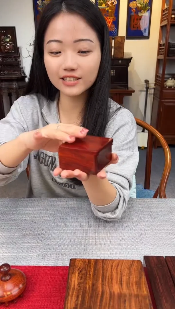 紫檀木类成套家具抽拉文盒    一木挖   一物一拍