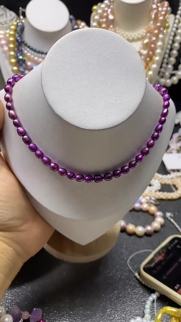 颈饰未镶嵌淡水珍珠多人