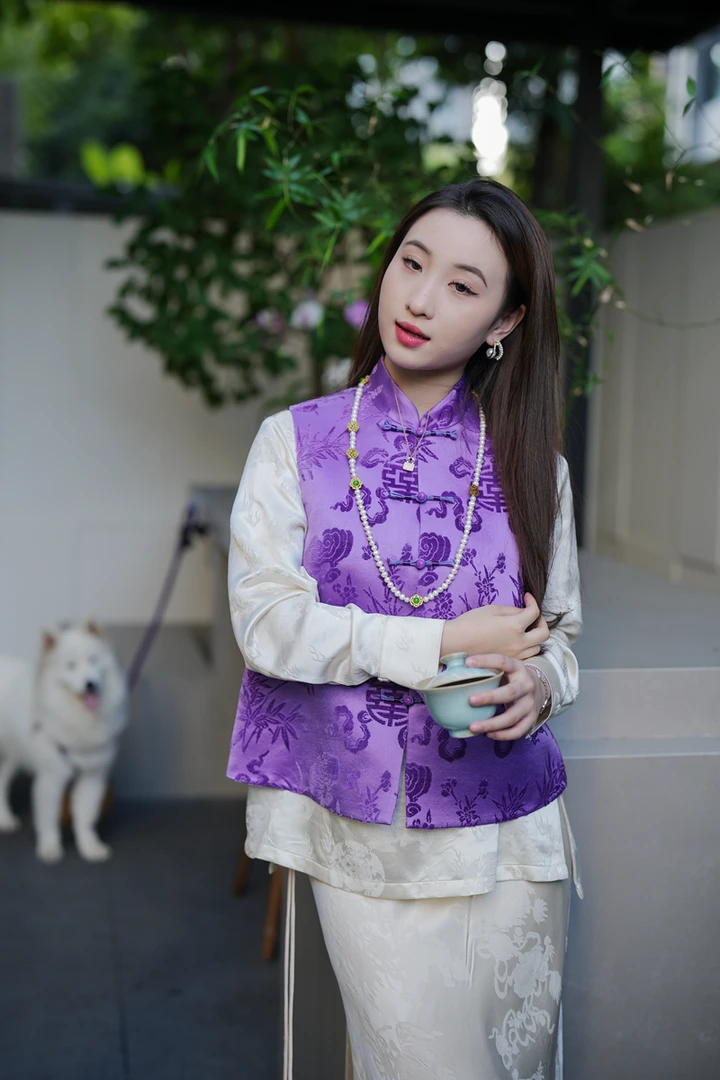 蓝大【池边树】新中式桑蚕丝马甲6692