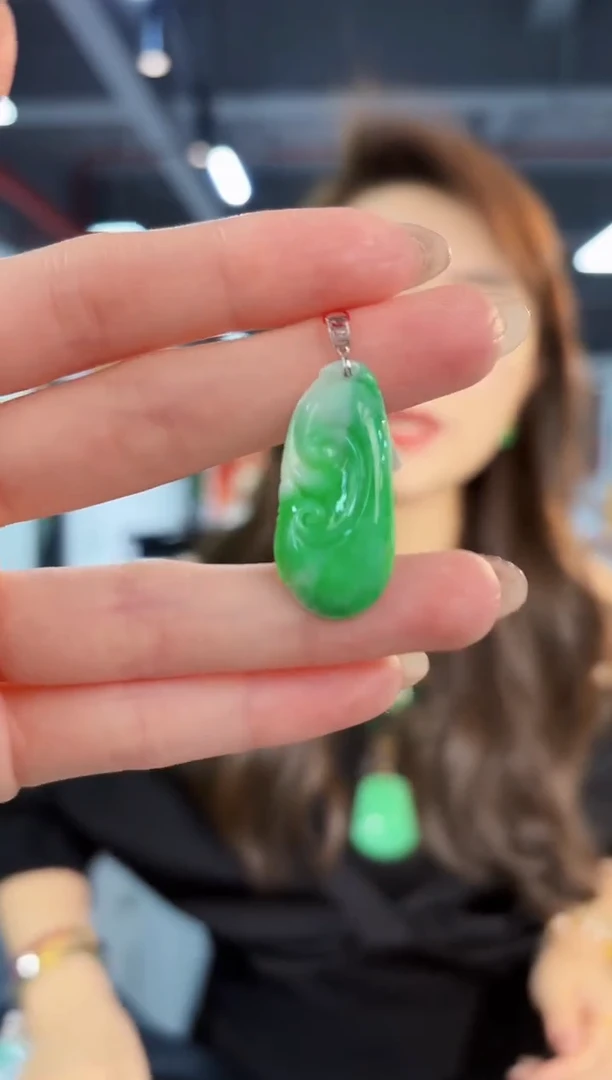 【闪购商品】翡翠颈饰18K金镶嵌缅料A货/支持复检/一件