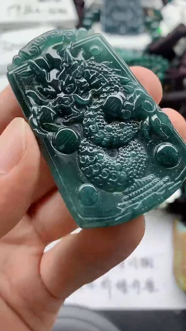 翡翠未镶嵌颈饰888