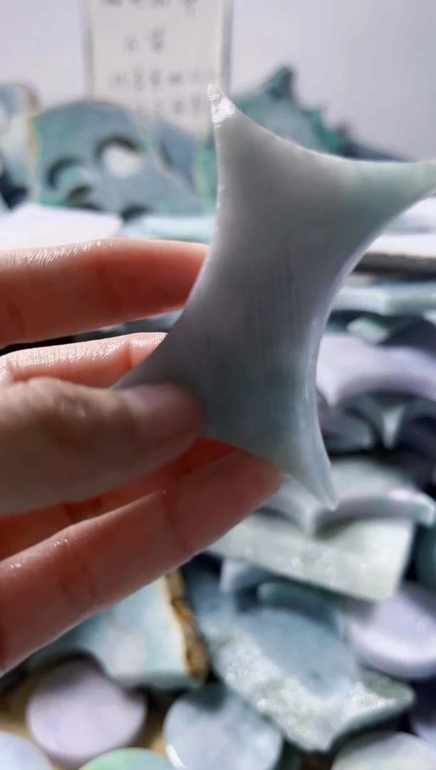 翡翠裸石缅甸翡翠A货柠3319