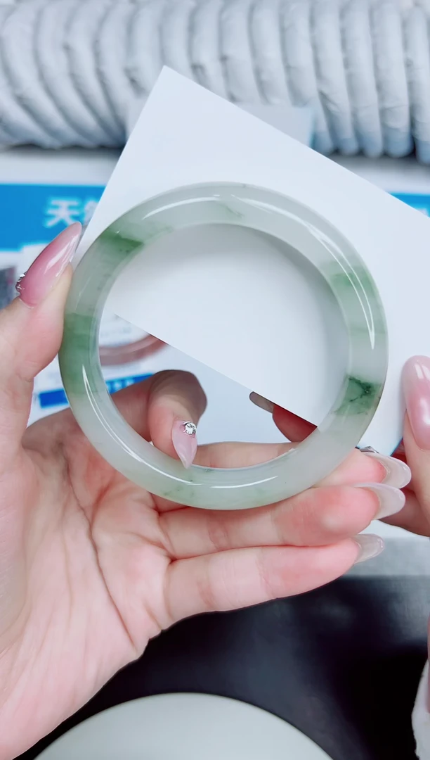 未镶嵌手镯石英质玉150/58